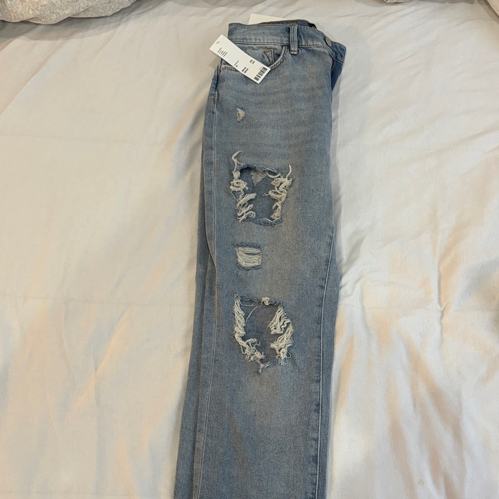 High Rise Distressed Mom Jeans - Picture 3 of 8